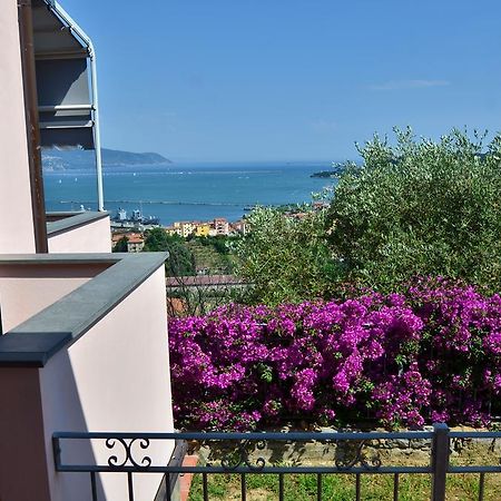 לה ספציה Villa Il Pettirosso מראה חיצוני תמונה