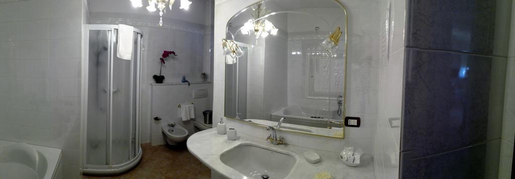לה ספציה Villa Il Pettirosso מראה חיצוני תמונה
